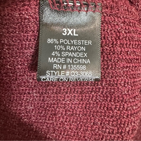 NWT. Cure Women's Ribbed Sweater Size 3X. Maroon color long sleeve sweater - Picture 11 of 12